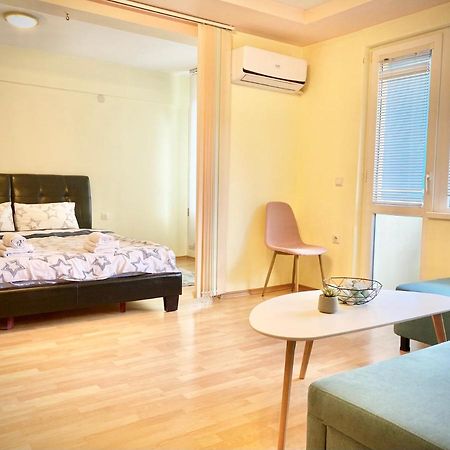 Sunny Central Apartment With Tv & Wi-Fi Stara Zagora Eksteriør bilde